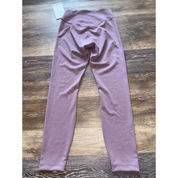 Lululemon Wunder Under SmoothCover High Rise 25” Lavender Lux Size 6 NWT - Picture 2 of 7